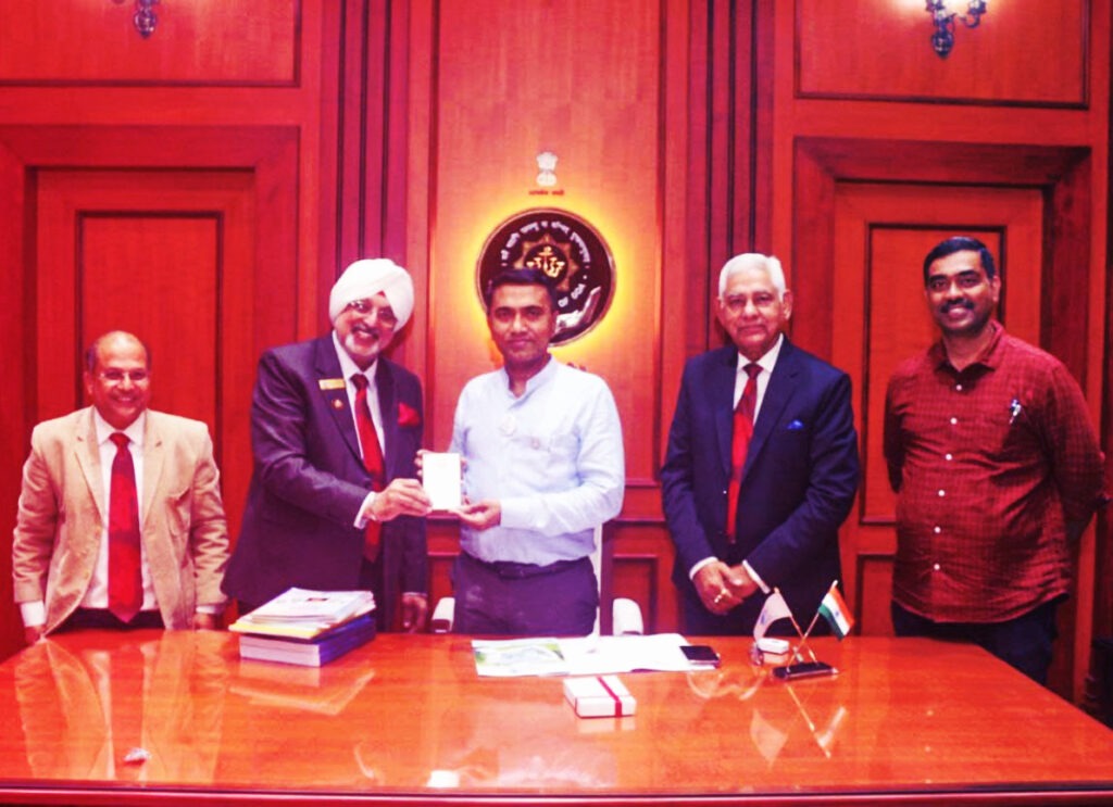 Representatives from IPA and Goa Engineering College at the MoU signing